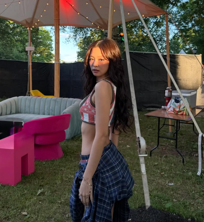 Jennie chia sẻ hình ảnh mới nhất.