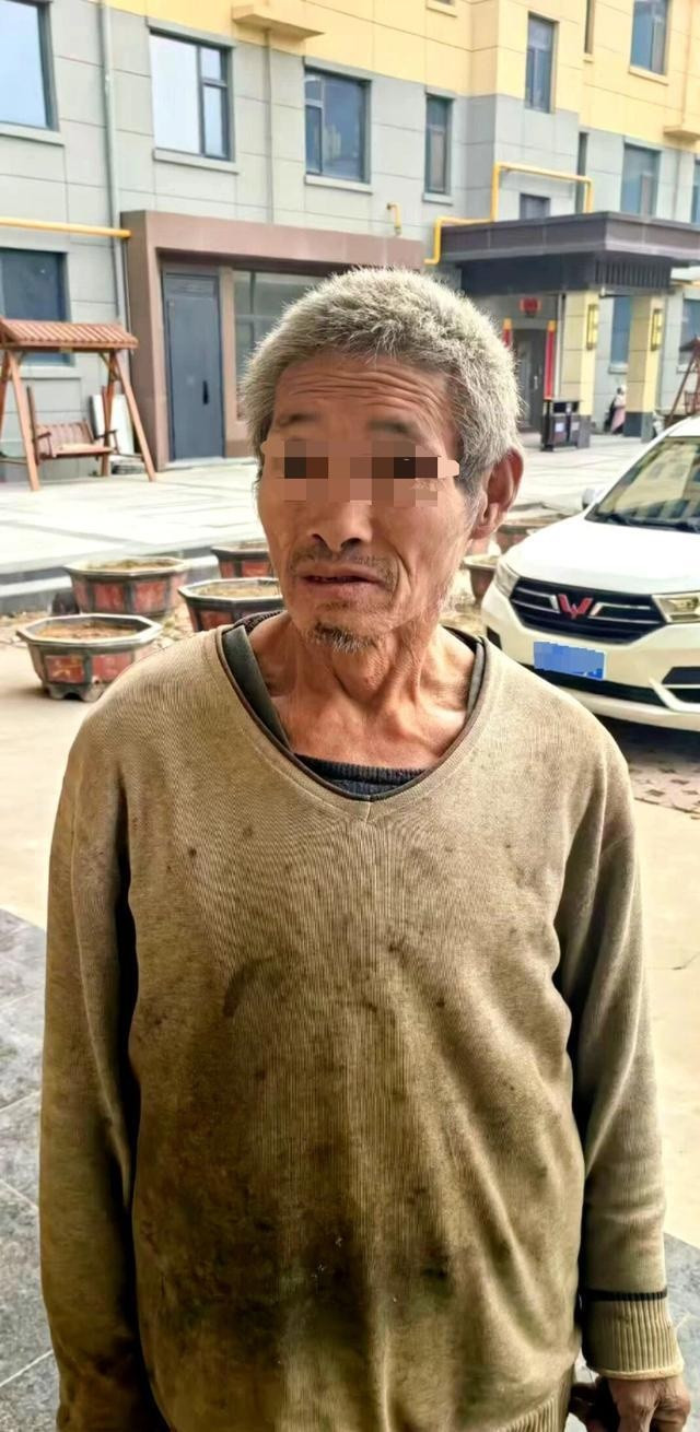 Cụ ông 66 tuổi vác xi măng suốt 20 năm không được trả lương, câu nói của người chủ gây phẫn nộ Ảnh 3