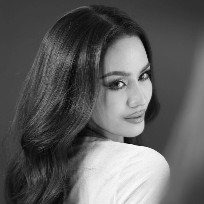Opal Suchata, đương kim Miss World có bài đăng bày tỏ tiếc thương khi Công chúa Thái Lan qua đời.&nbsp;