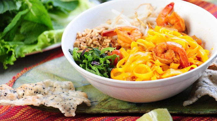 Quốc Trường về quê cùng Tiểu Vy, nhất định phải thưởng thức bộ ba đặc sản làm nên tên tuổi Đà Nẵng Ảnh 2
