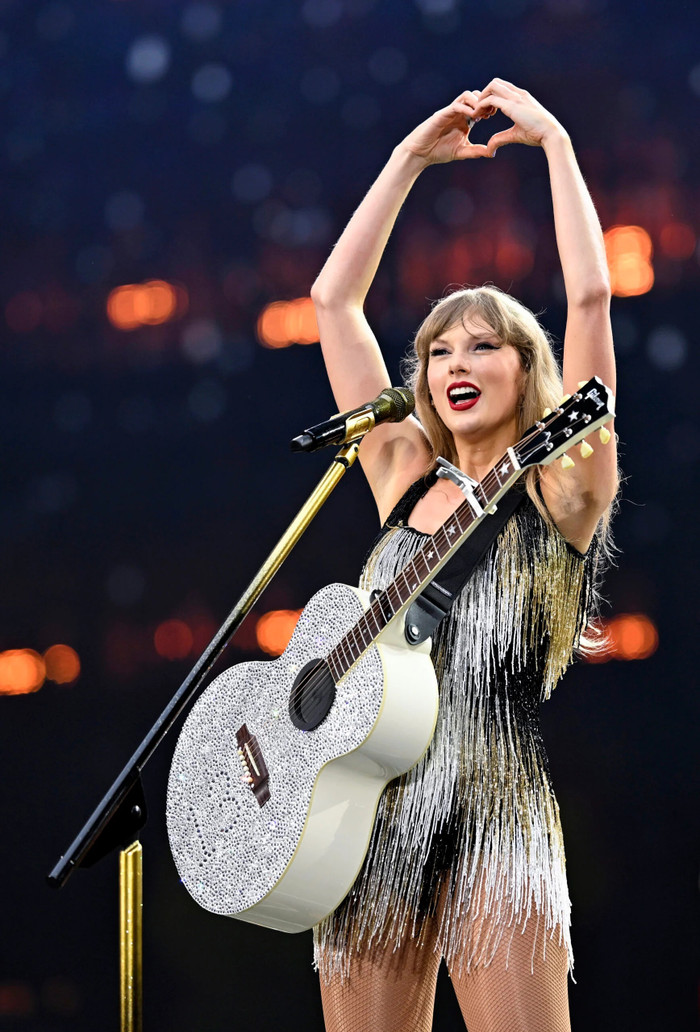 Vì sao Taylor Swift trở thành nhạc sĩ sáng tác của cả một thế hệ? Ảnh 4