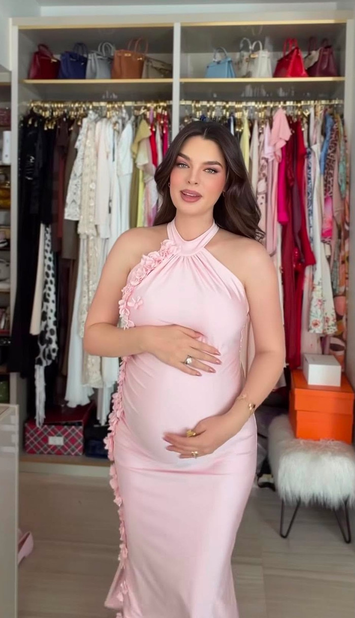 Nhan sắc của Nadia Ferreira&nbsp;cận ngày sinh con thứ hai.&nbsp;