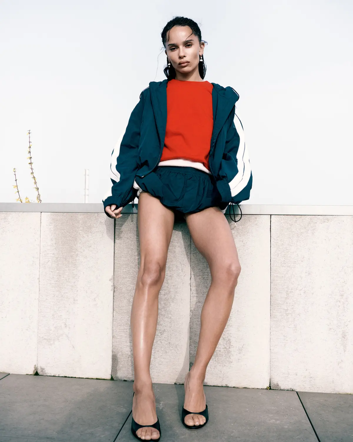 Nữ diễn viên Zoë Kravitz trong bộ ảnh tạp chí mới đây.