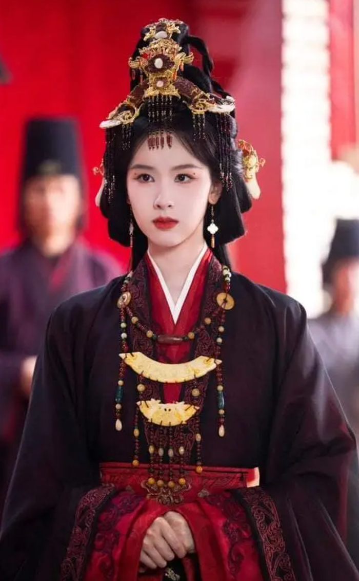 Trần Đô Linh ngày càng được chú ý nhờ nhan sắc cổ điển và sự thăng hạng trong diễn xuất. Ảnh: Sohu