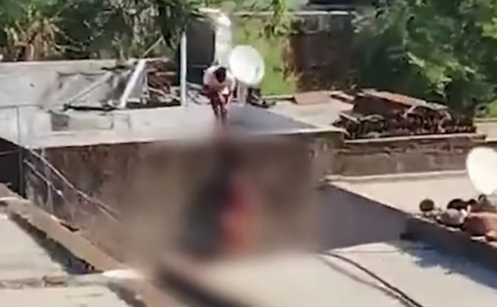 Tỏ tình bị từ chối, nam thanh niên ra tay với cô gái khiến người dân kinh hãi Ảnh 2