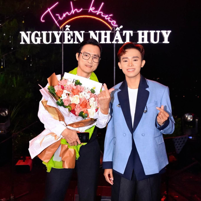 Người thân thiết báo tin quan trọng của ca sĩ Hồ Văn Cường Ảnh 1