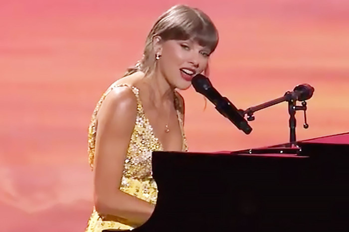 Taylor Swift tiết lộ lý do sáng tác nhạc cho 'Toy Story 5' Ảnh 3