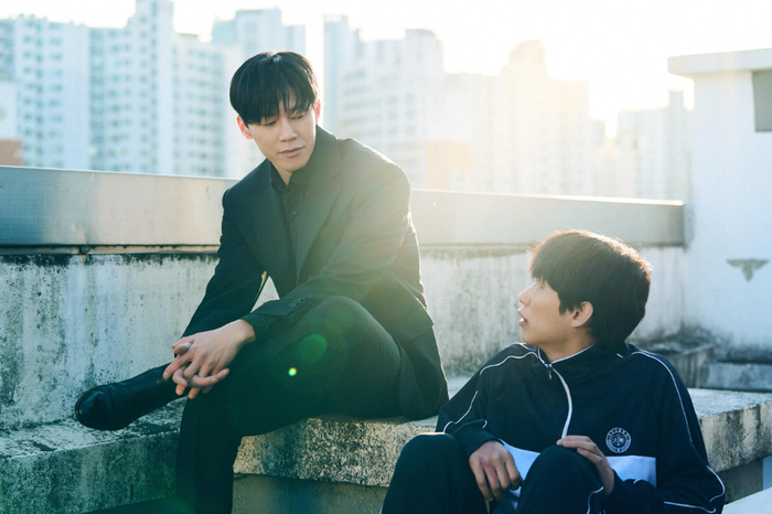 Teach You A Lesson nhanh chóng trở thành một trong những drama Hàn Quốc được bàn luận nhiều nhất trên Netflix trong tháng 6.