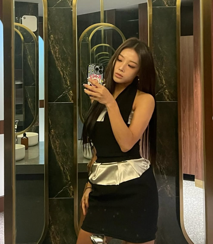 Thời gian gần đây, Yubin thường xuyên cập nhật cuộc sống thường nhật trên mạng xã hội.
