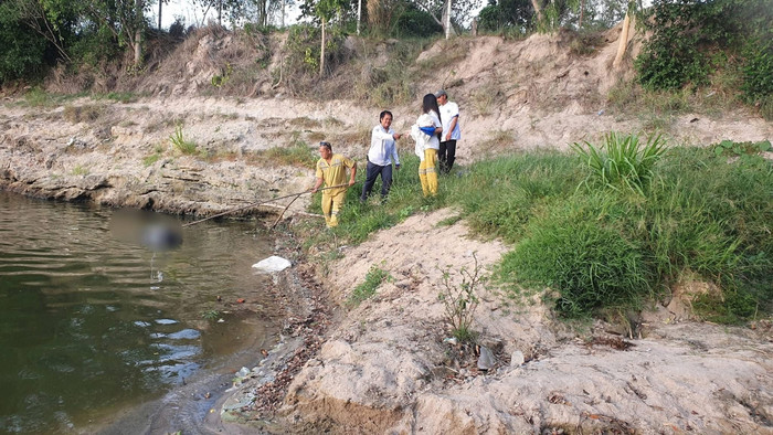 Dẫn trâu đi ăn cỏ, người đàn ông 'tái mặt' khi thấy người quen nằm dưới sông Ảnh 1
