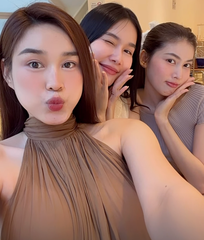 Đỗ Thị Hà vui vẻ khi gặp lại hai người đặc biệt. Ảnh: IGNV