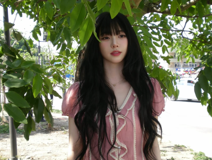 Karina (aespa) gây sốt với nhan sắc trong trẻo Ảnh 1