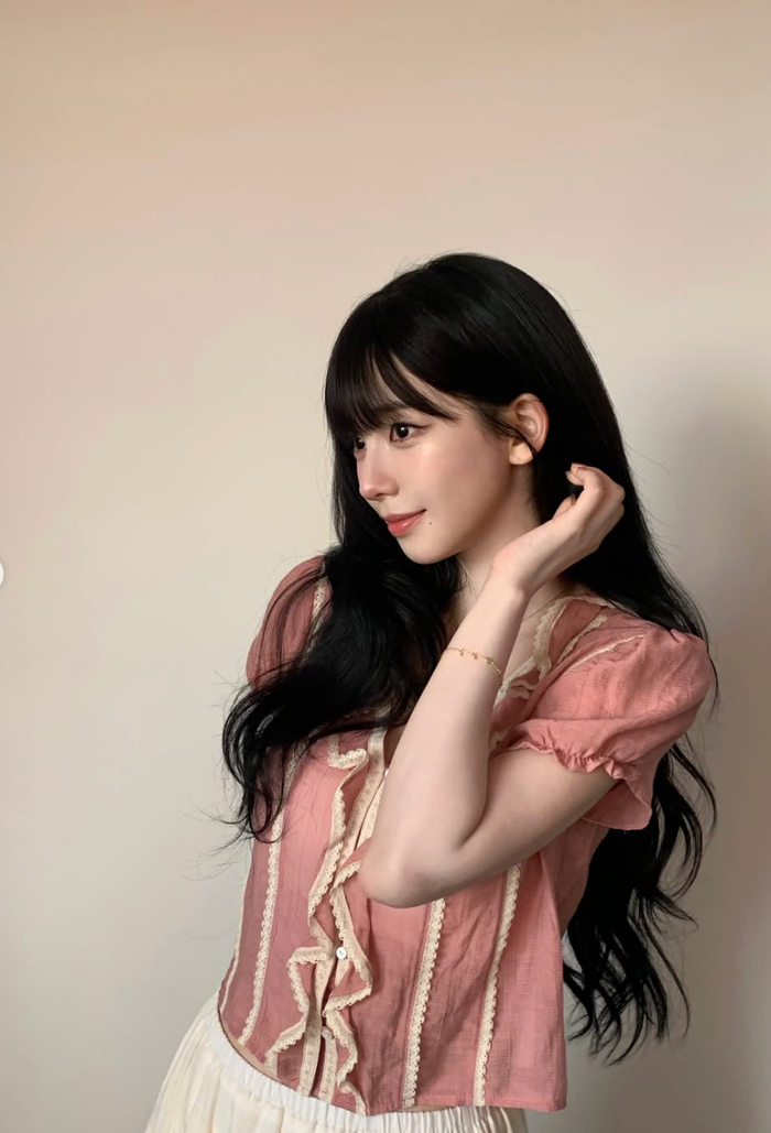 Karina (aespa) gây sốt với nhan sắc trong trẻo Ảnh 5