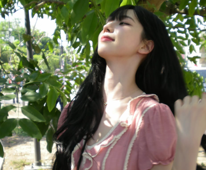 Hình ảnh mới đây được Karina chia sẻ.