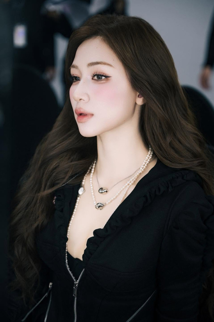 Hạnh phúc đến muộn với Hòa Minzy Ảnh 6