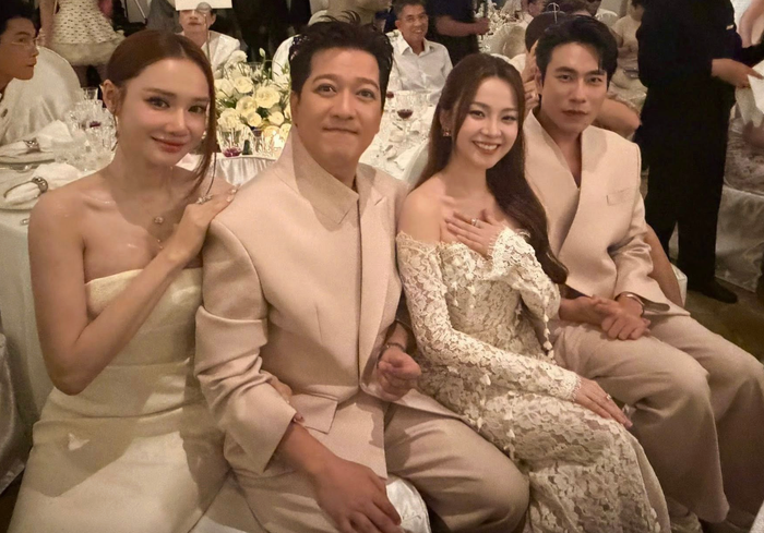 Nhã Phương bối rối khi chứng kiến Trường Giang và Kiều Minh Tuấn diện đồ giống hệt nhau. Ảnh: FBNV