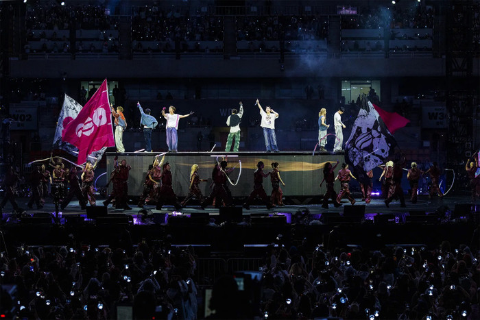 Hai đêm concert của BTS phơi bày những bất cập trong công tác tổ chức sự kiện tại Busan Ảnh 1