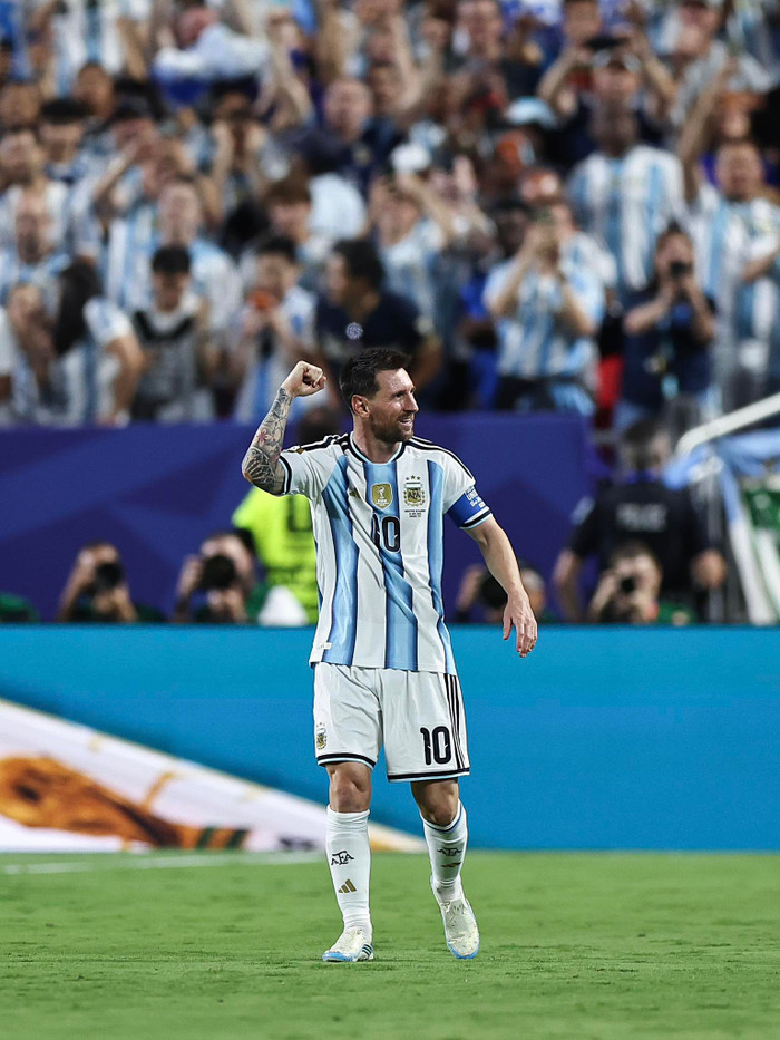 Messi đã lập tức tỏa sáng ở World Cup 2026 khi ghi đến 3 bàn vào lưới Algeria. Ảnh: FIFA