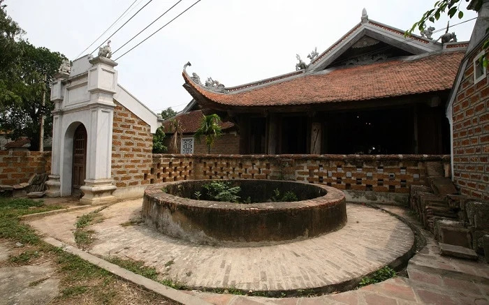 Quê Phương Oanh có một ngôi làng hơn 1.000 năm tuổi, cuối tuần đông nghịt khách Ảnh 4