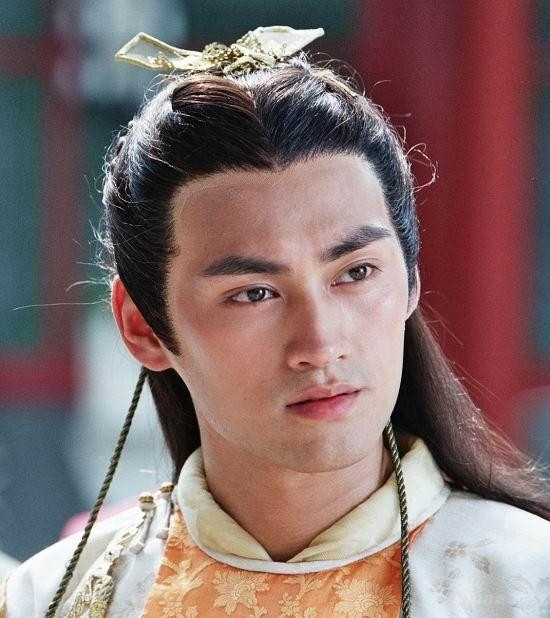 Trong thế giới kiếm hiệp của Kim Dung, Mộ Dung Phục là một trong những nhân vật mang màu sắc bi kịch rõ nét nhất.&nbsp;