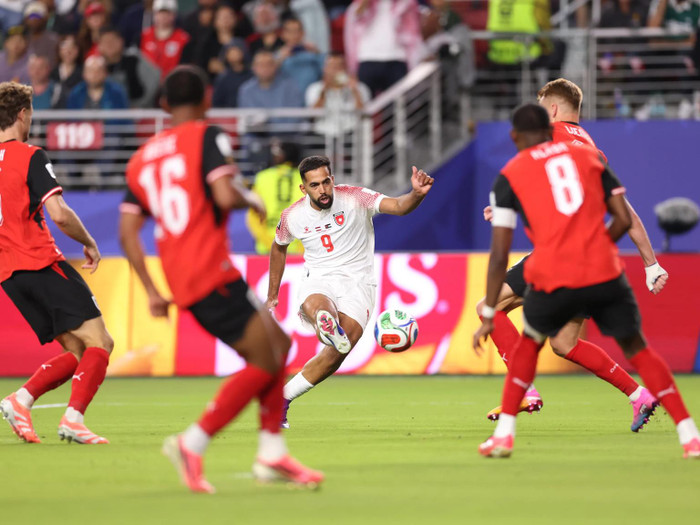 Jordan đã không thể tạo nên bất ngờ trước Áo trong trận ra quân tại World Cup 2026, nhưng để lại dấu ấn lịch sử bằng bàn thắng đầu tiên. Ảnh: FIFA