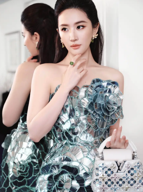 Khán giả mong chờ màn tái xuất của Lưu Diệc Phi trong một dự án phim mới. Ảnh: Sohu