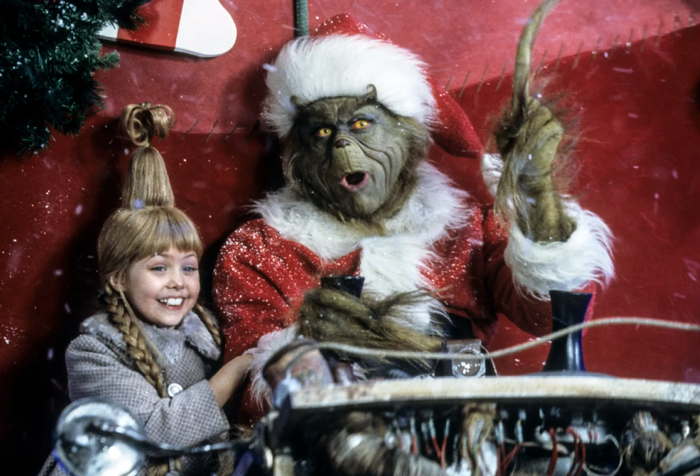 Phần 2 của Grinch đang được thực hiện với sự trở lại của Jim Carrey và Ron Howard. Ảnh: Variety