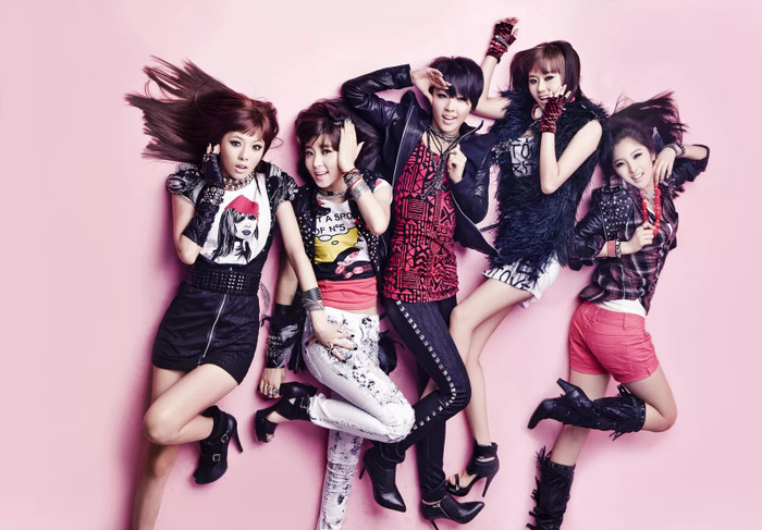 4Minute kỷ niệm 17 năm debut, HyunA có động thái khiến khán giả xôn xao Ảnh 6