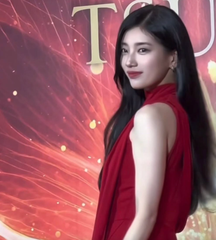 Suzy gây sốt tại Nhật Bản với váy đỏ rực rỡ, nhan sắc khiến fan 'tan chảy' Ảnh 3