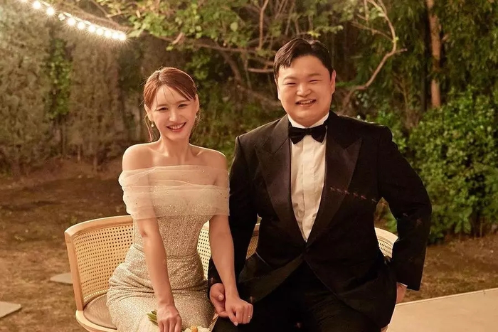 Nam diễn viên Go Gyu Pil và nữ ca sĩ kiêm nhạc sĩ Aimin sắp chào đón thành viên mới sau gần 3 năm kết hôn.