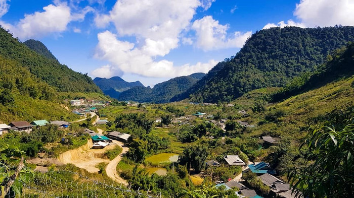 Nơi hiếm hoi ở Nghệ An quê Hồ Văn Cường mà mùa hè vẫn phải mang theo áo khoác Ảnh 4