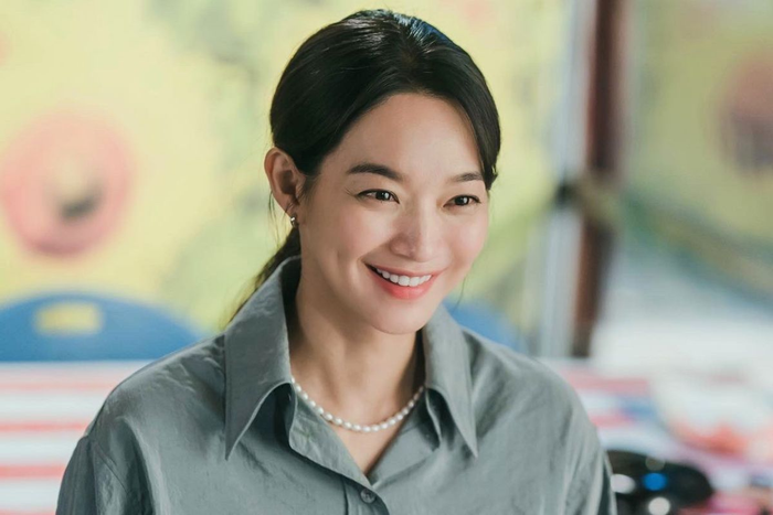 Shin Min Ah cho rằng việc thấu hiểu chính mình nên được đặt lên trước những tiêu chí lựa chọn bạn đời.&nbsp;