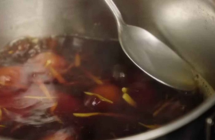 Loại bánh nổi tiếng ở quê bà xã Hồ Văn Cường, thường xuất hiện ở mâm cỗ ngày lễ Ảnh 4