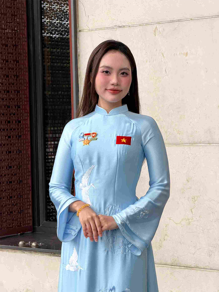 242 tỷ đồng là cột mốc đánh dấu một khả năng mới trong sự nghiệp của Phương Mỹ Chi.