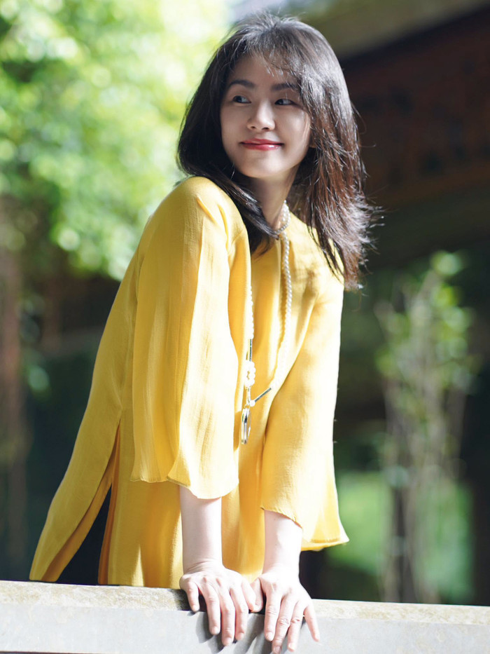 Lương Bích Hữu khoe vẻ trẻ trung ở Ninh Bình. Ảnh: FBNV