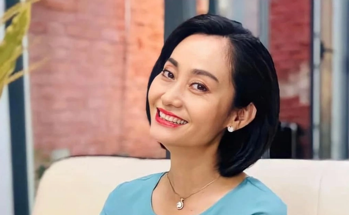 NSƯT Hạnh Thúy hiện đang đón nhận niềm hạnh phúc sau nhiều năm bền bỉ cống hiến nghệ thuật.