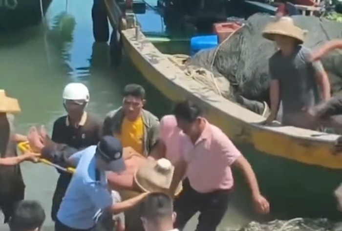 Người đàn ông trôi dạt trên biển 6 ngày 6 đêm, sống sót thần kỳ nhờ ăn một thứ Ảnh 2