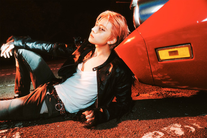 Heeseung tung MV solo, được khen là một trong những màn debut ấn tượng nhất Kpop Ảnh 4