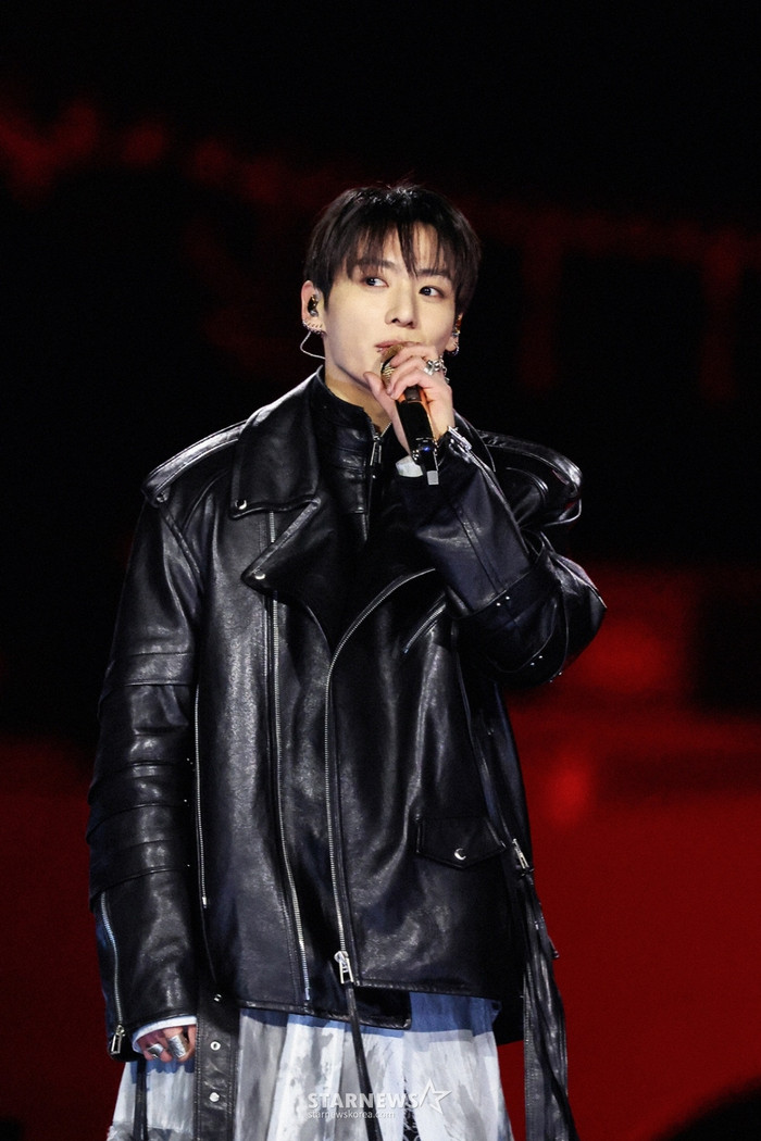 Fan cuồng theo dõi Jungkook 22 lần vẫn được hưởng án treo, cộng đồng ARMY phẫn nộ Ảnh 1