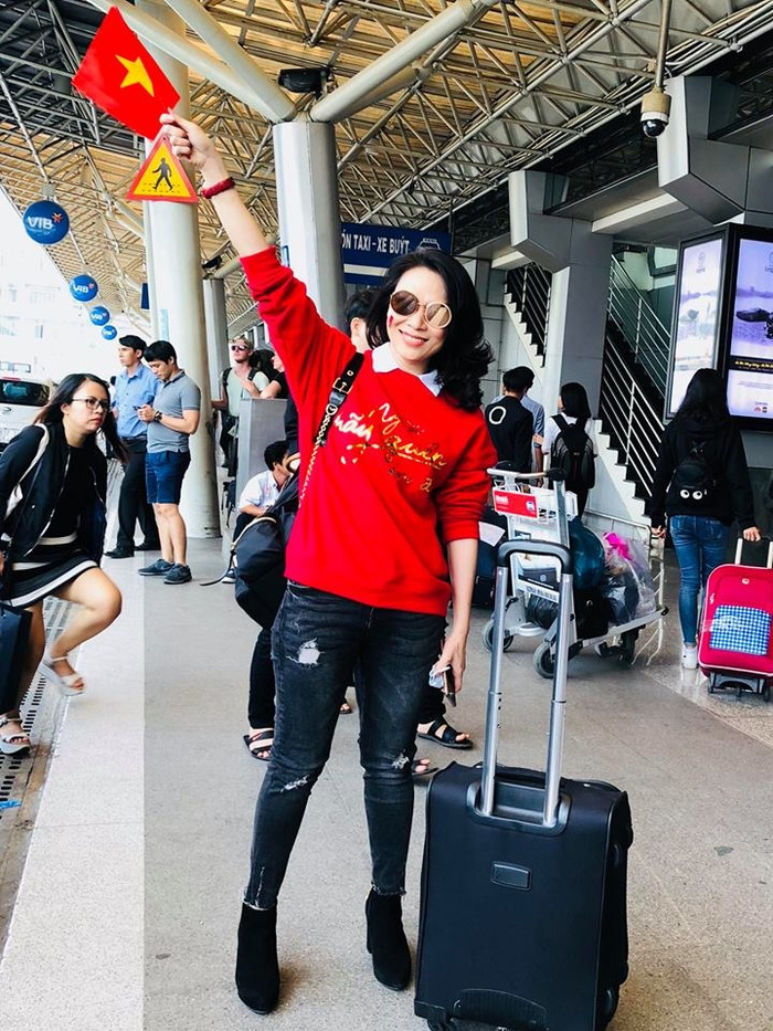 Ca sĩ Mỹ Tâm là một fan chính hiệu của bộ môn bóng đá. Cô nhiều lần thể hiện sự ủng hộ dành cho đội tuyển quốc gia Việt Nam tại các giải đấu lớn.
