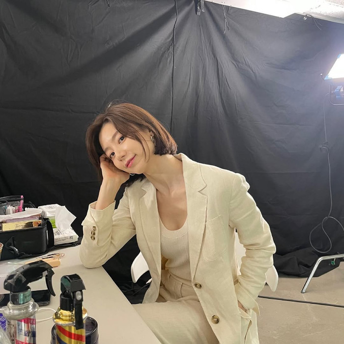 Nhan sắc đáng chú ý của Park Soo Jin ở tuổi 40. (Nguồn: Instagram nhân vật)