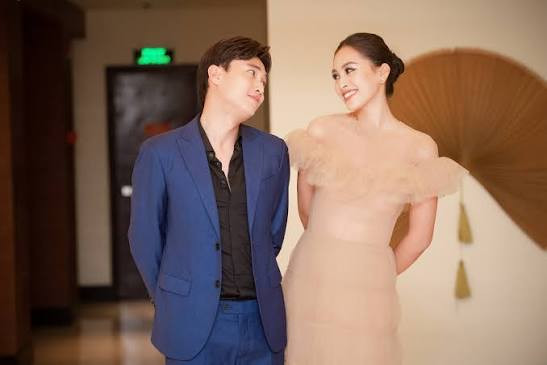 Quốc Trường và Tiểu Vy - một người lớn lên ở vùng sông nước, một người lớn lên ở thành phố biển.