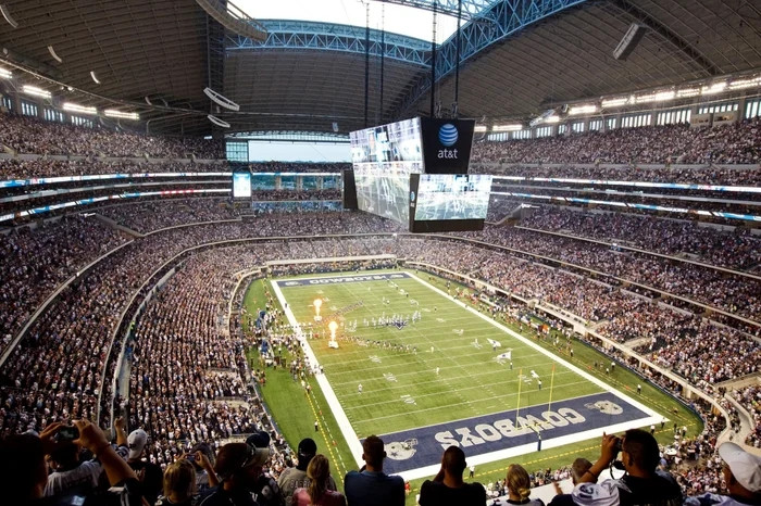 Hình ảnh bên trong AT&T Stadium. Ảnh: hksinc.com