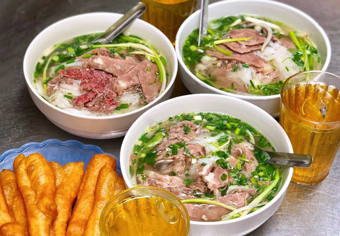 Một tô phở buổi sáng cung cấp bao nhiêu calo cho cơ thể? Ảnh 3
