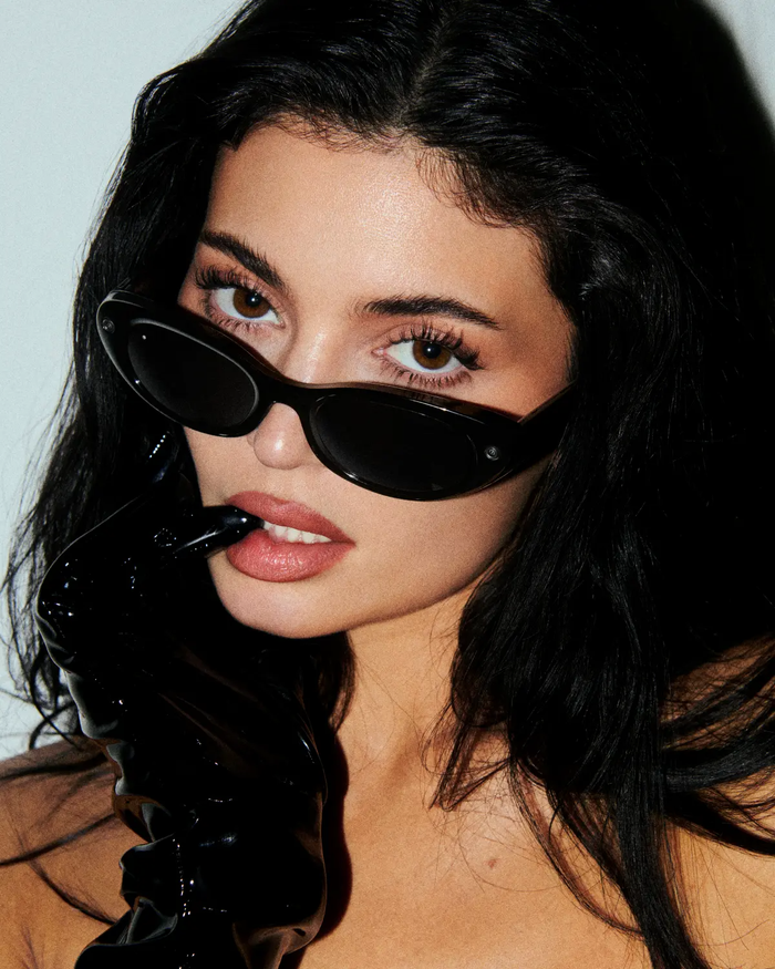 Người mẫu Kylie Jenner lấn sân công nghệ, bắt tay cùng Mark Zuckerberg Ảnh 1