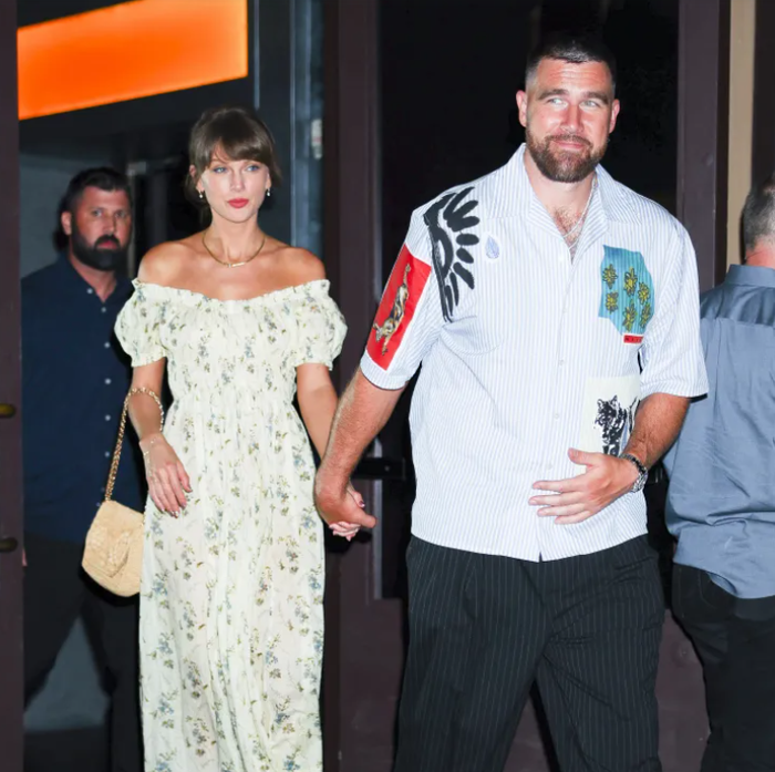 Taylor Swift và Travis Kelce vào ngày 15 tháng 5 năm 2026. Ảnh: Getty