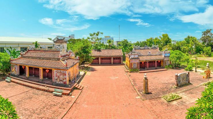 Ở Đà Nẵng quê Mỹ Tâm có một ngôi làng mà du khách thường bỏ qua: Nơi thời gian như trôi chậm lại giữa phố biển Ảnh 4