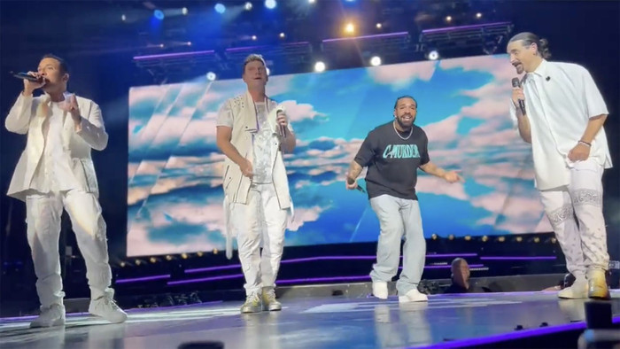 Drake tiết lộ nụ hôn đầu đời gắn liền với Backstreet Boys Ảnh 2