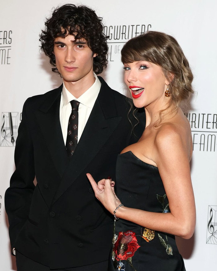 Từ Madonna đến Taylor Swift: Quyền lực định hình các thế hệ nhạc pop Ảnh 5