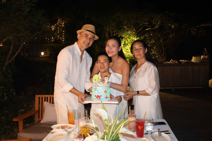 Gia đình Lương Thế Thành - Thúy Diễm đã dành thời gian đi du lịch cùng nhau sau nhiều ngày bận rộn. Ảnh: FBNV